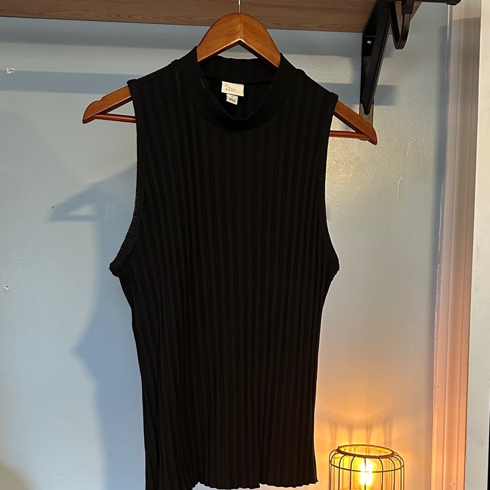 a new day Black Ribbed Tank Top size Large